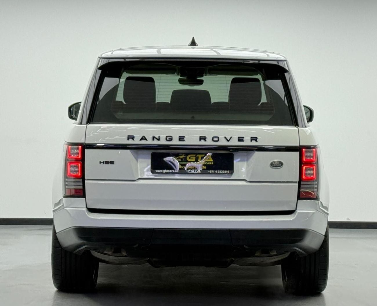 Land Rover Range Rover 2017 Range Rover Vogue HSE, Range Rover Full Service History, Excellent Condition, GCC