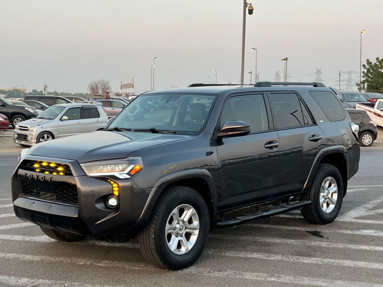 Toyota 4Runner 2015 Toyota 4Runner SR5 Premium - 4.0L V6 - 7 Leather Seats - Rear CAM - Electric Seat -