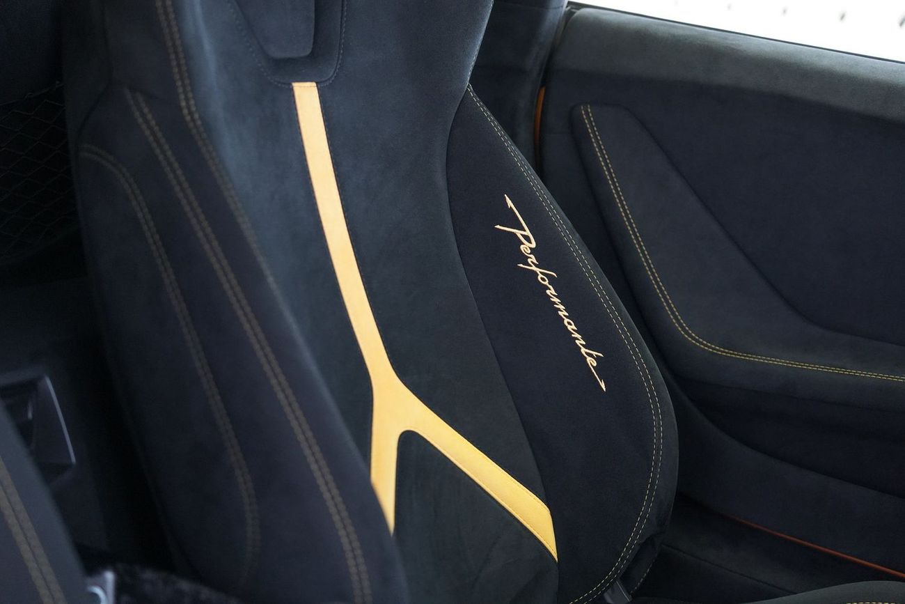 Lamborghini Huracan PERFORMANTE