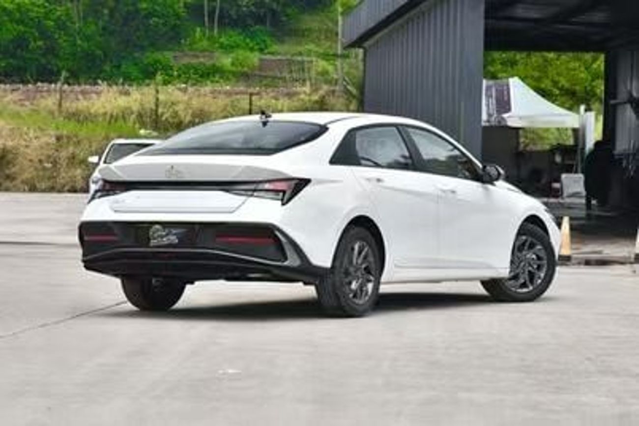 هيونداي إلانترا 1.5 GLX Elite Trim