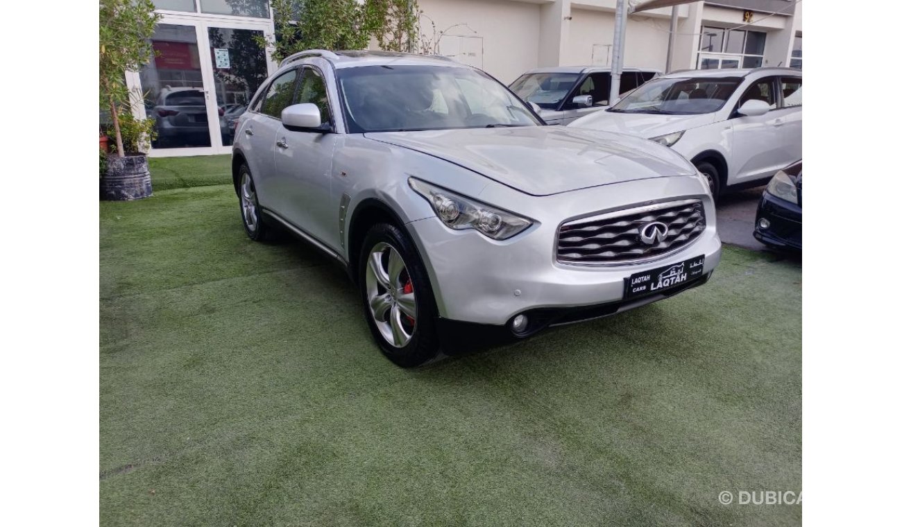 Infiniti FX35