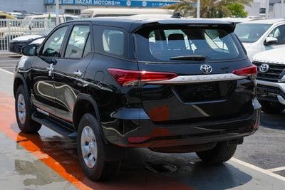 Toyota Fortuner EXR TOYOTA FORTUNER 2.4L DIESEL 4×4 AT 7seat 155HP!!!