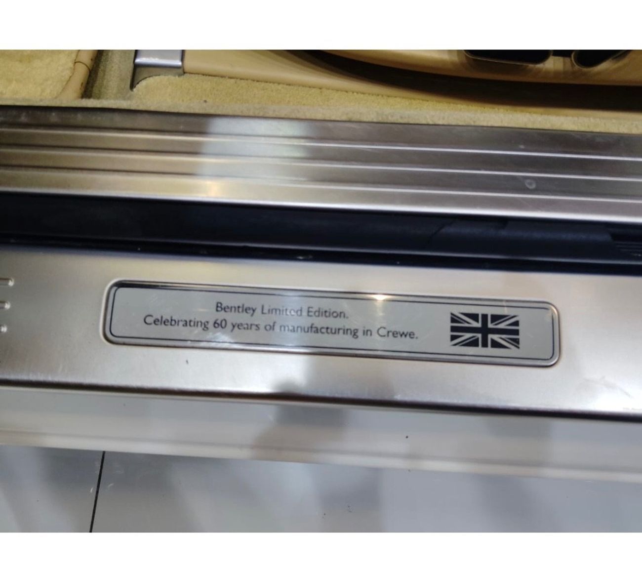 بنتلي كونتيننتال جي تي