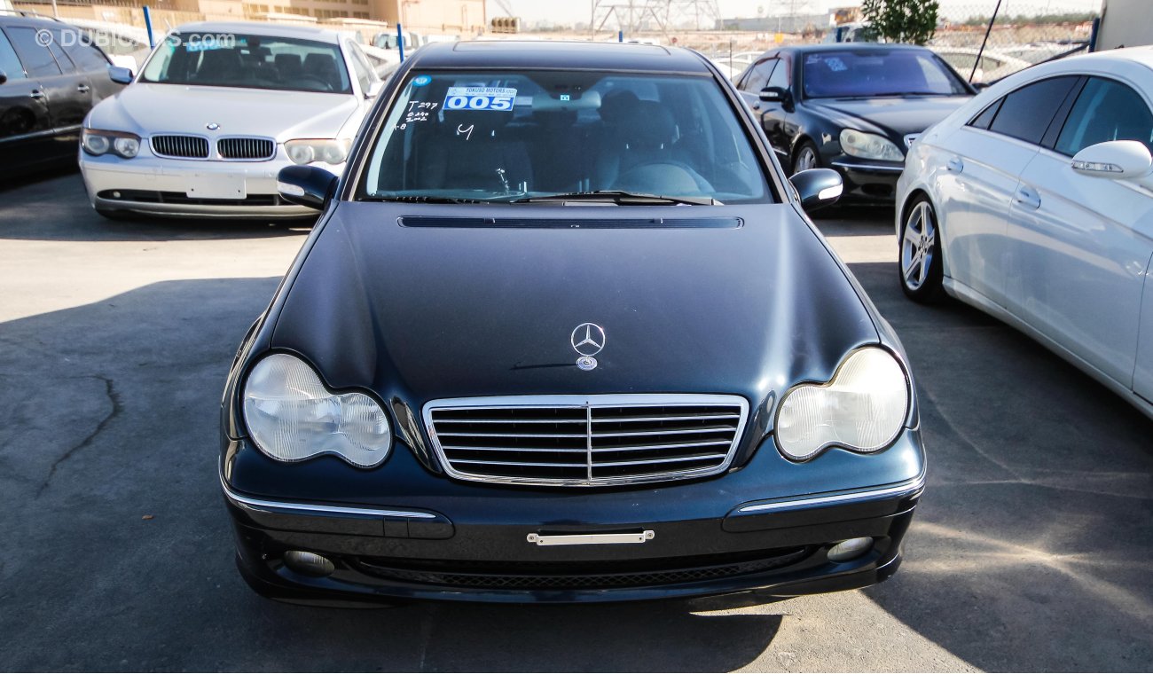 Mercedes-Benz C 240