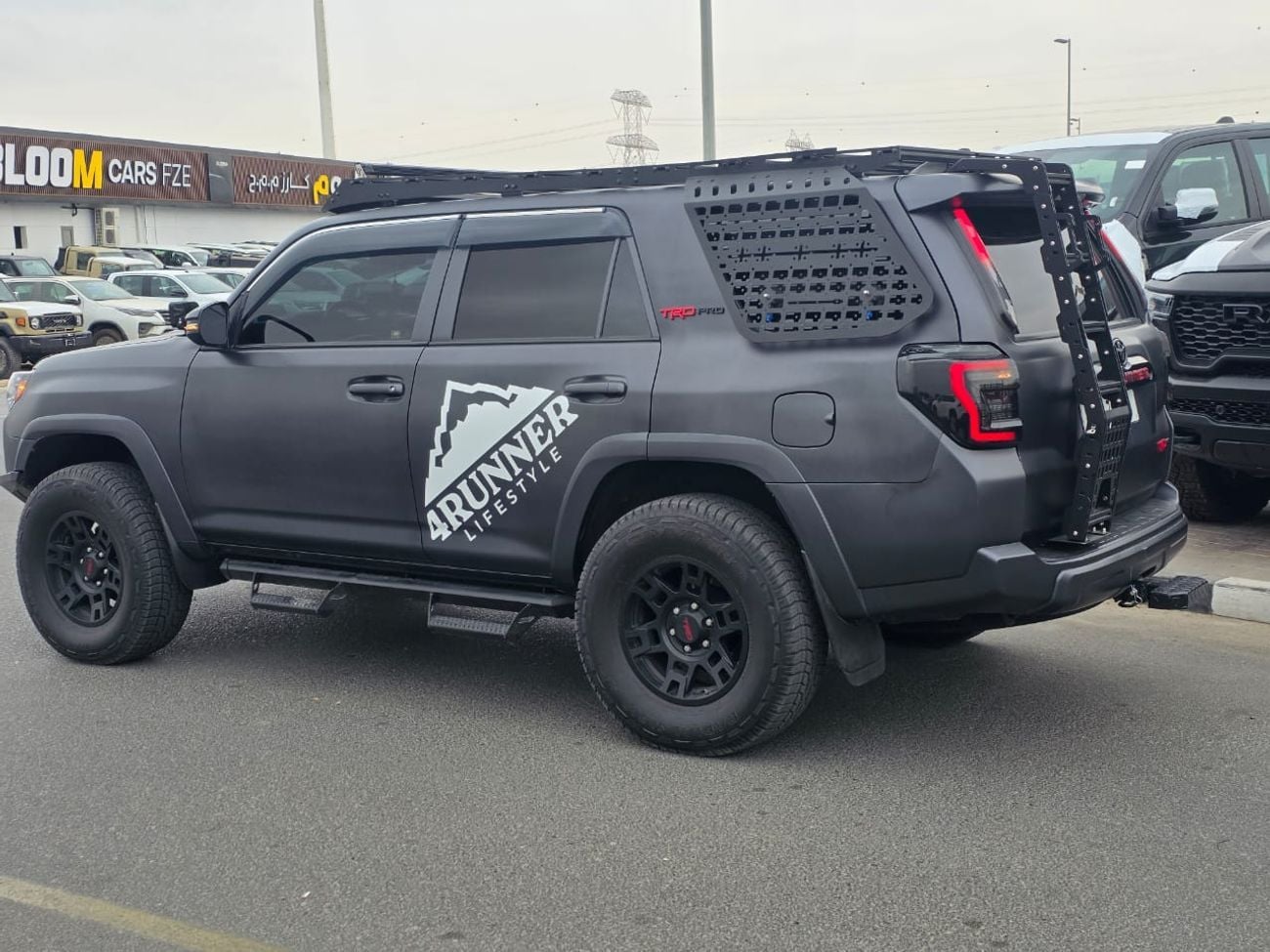 تويوتا Runner4 LIMITED TRD Off-Road