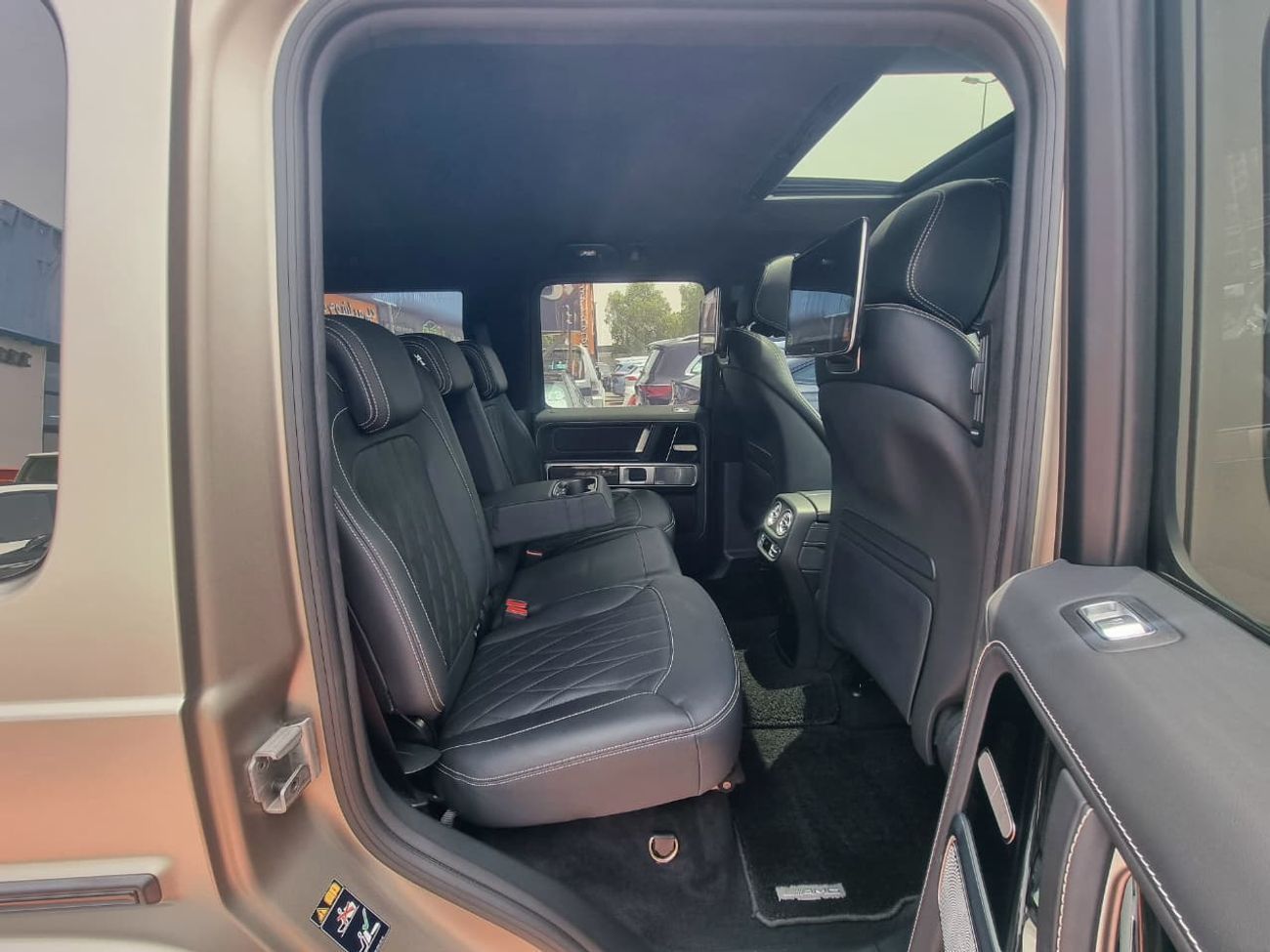 Mercedes-Benz G 63 AMG AMG Double Night Package Carbon Interior 2022 Japanese Specs