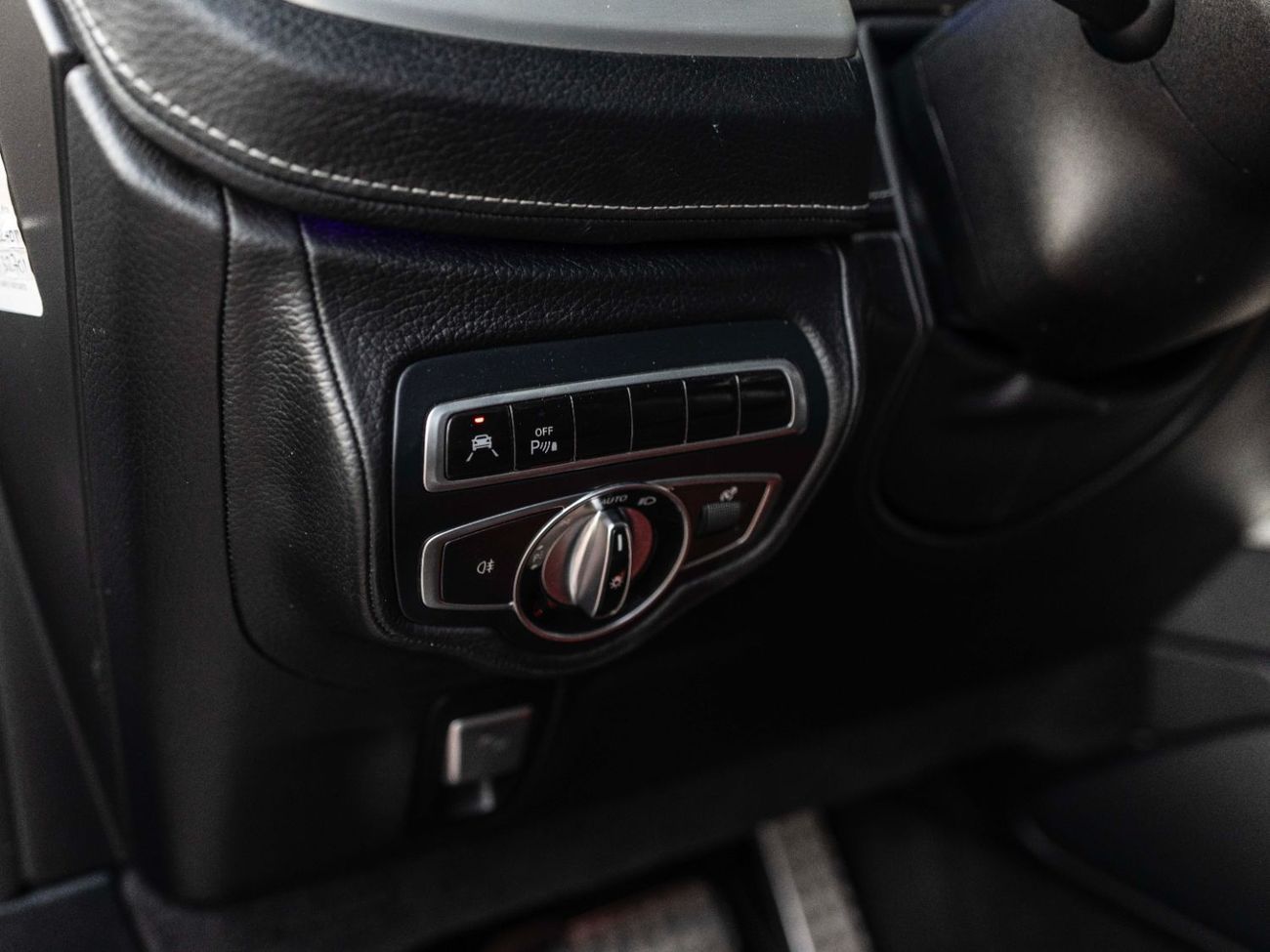 Mercedes-Benz G 63 AMG Std 4.0L