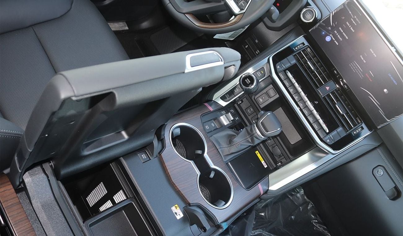 Toyota Land Cruiser 2026 Model Toyota Land Cruiser (LC300) GXR, 3.3L Turbo Diesel 4WD 10A/T