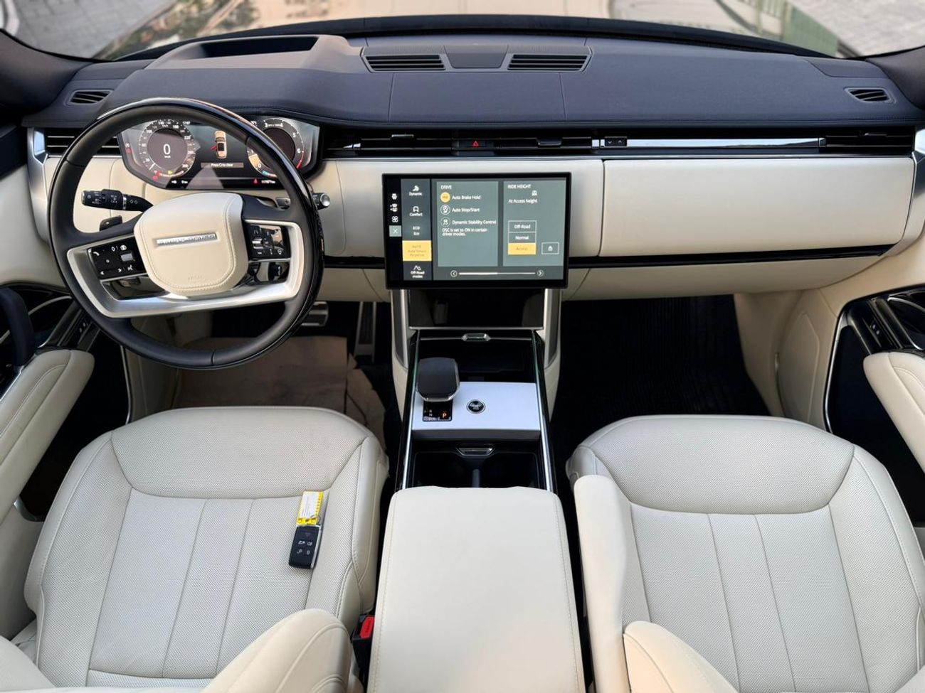 لاند روفر رينج روفر P400  2025