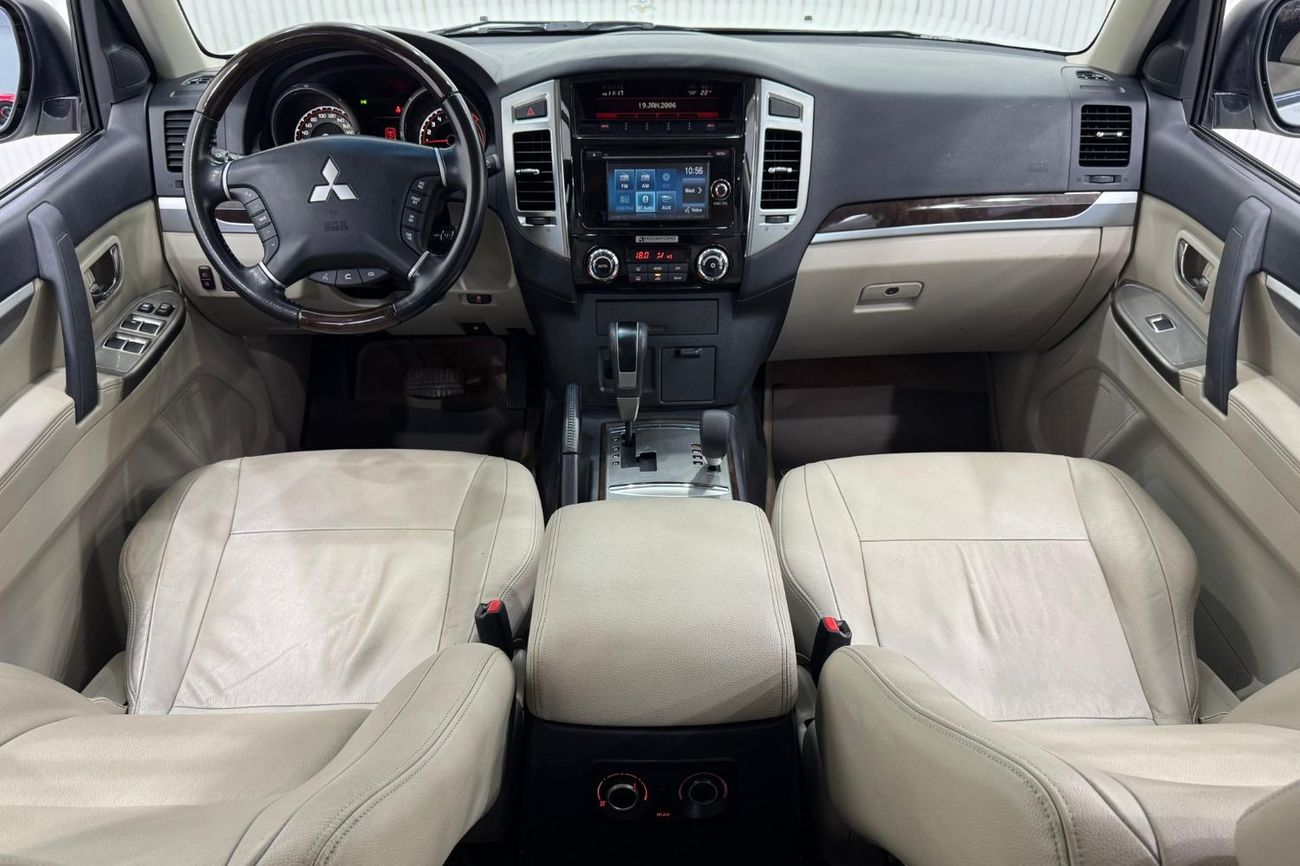 Mitsubishi Pajero GLS 3.8L 2020 Mitsubishi Pajero GLS V6, Warranty, Full Mitsubishi Service History, Low Kms, GCC