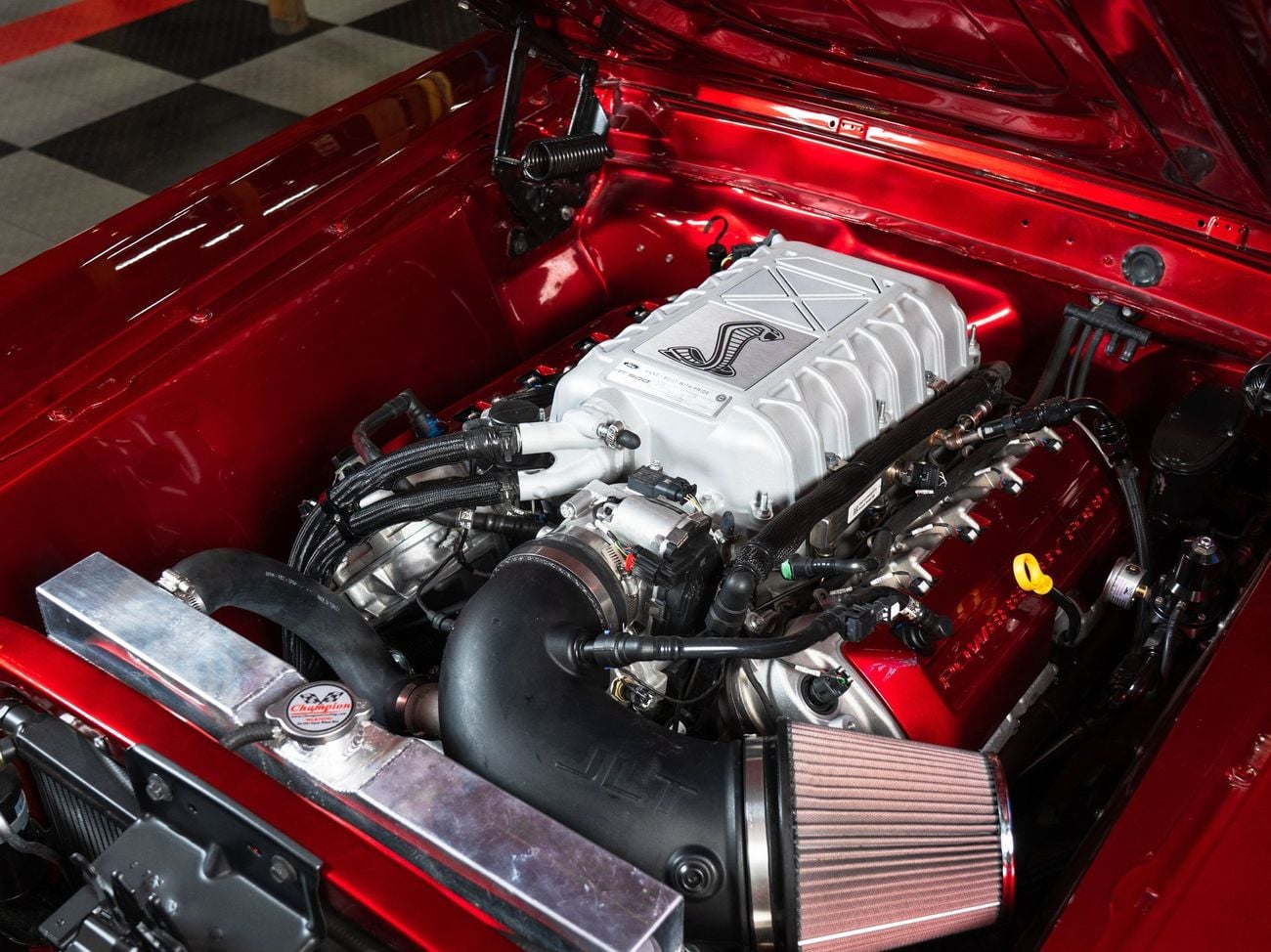 فورد موستانج Fastback Supercharged Predator GT500 Motor Pro Touring Restomod