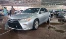 Toyota Camry SE وارد نظيف جدا