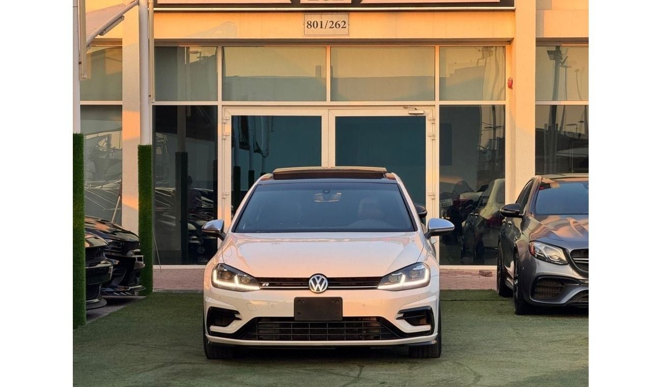 فولكس واجن جولف R 2.0L (280 HP)