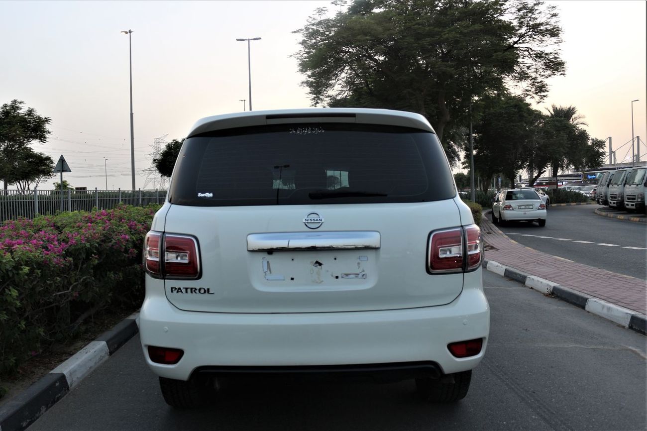 Nissan Patrol SE T2 5.6L NISSAN PATROL FULL AUTO 2014 GULF SPACE