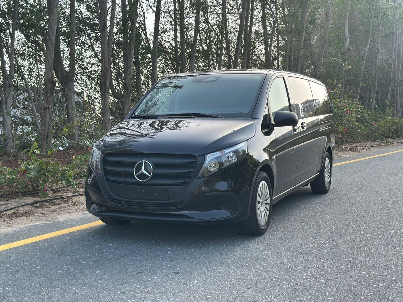 مرسيدس بنز فيتو 2025 Tourer 114 CDI | Diesel 2.0L | Low KM | Excellent Condition