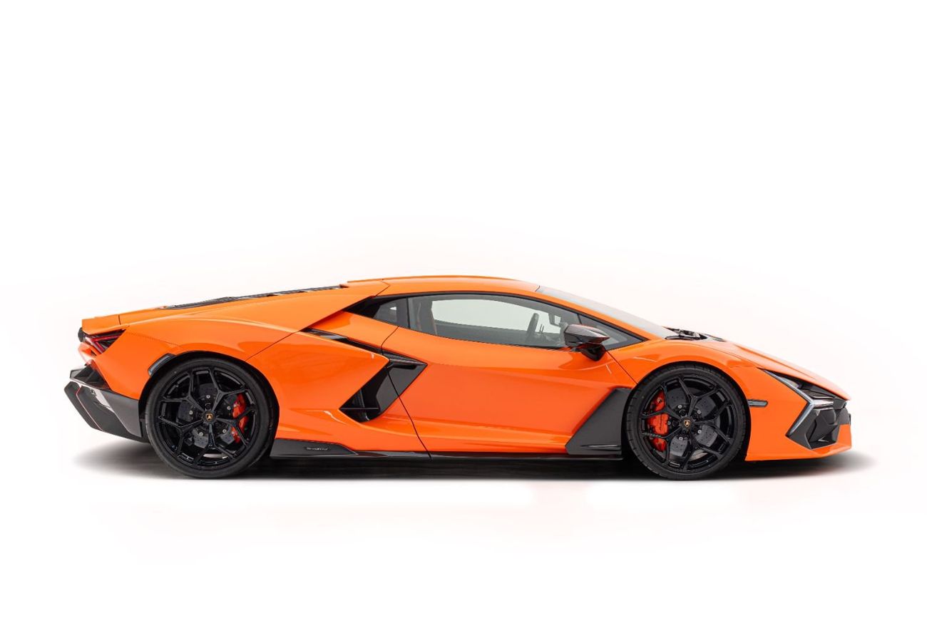 Lamborghini Revuelto Lamborghini Revuelto I Lease To Own I Brand New I Ad Personam I Warranty