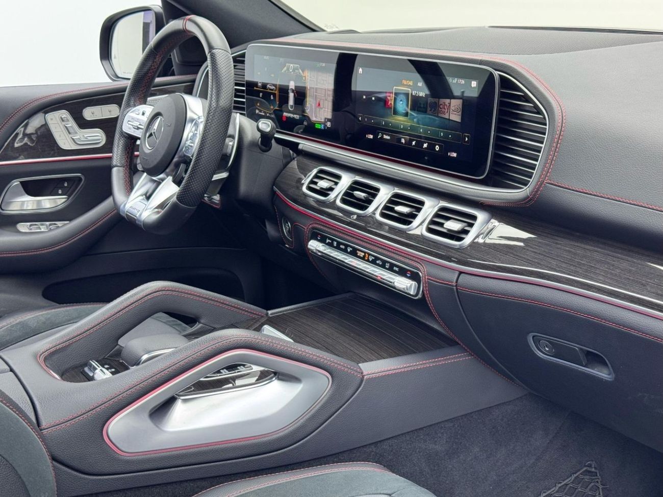 Mercedes-Benz GLE 53 AMG Coupe 4MATIC+ 2021 Mercedes Benz GLE53 AMG 4MATIC Coupe, Warranty, Full Service History, Fully Loaded, GCC