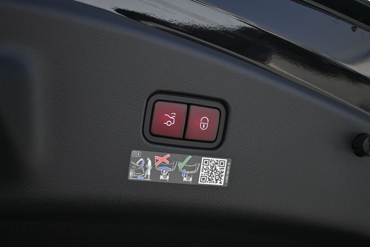 Mercedes-Benz CLE 200 Coupe Mercedes-Benz CLE 200 AMG Coupé 2.0L Turbo + Mild Hybrid, Model 2026