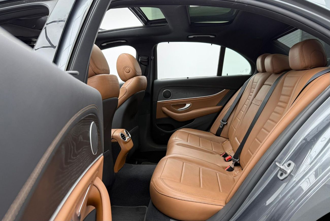 Mercedes-Benz E300 3.0L 2023 Mercedes Benz E300, 2028 Mercedes Warranty+Service Contract, Full Agency Service History,G