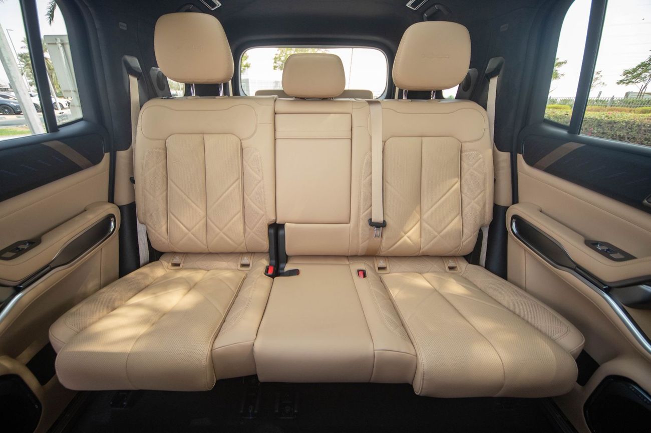 BYD Leopard 8 Smart and Brave Flagship Edition (7 Seats)