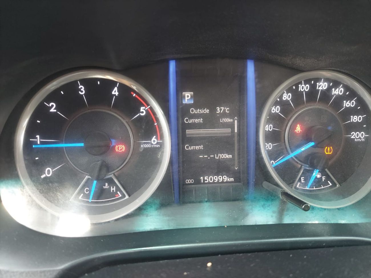 تويوتا فورتونر 2.4L 4WD DIESEL AUTOMATIC TRANSMISSION