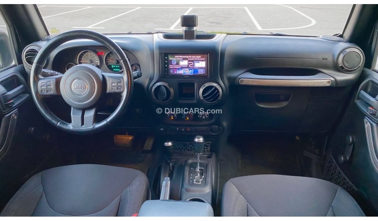 Jeep Wrangler Sahara Coupe