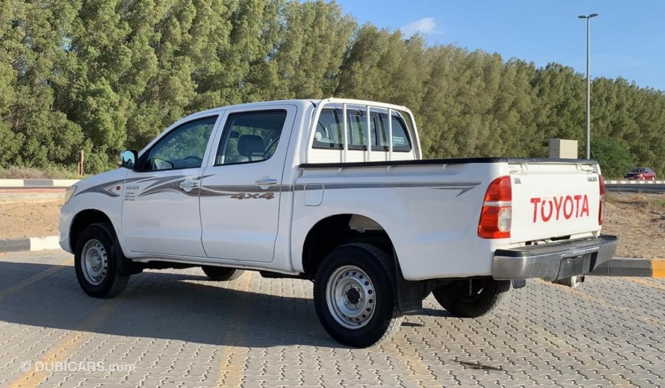 Toyota Hilux Toyota Hilux 4x4 2015 Diesel Ref# 443