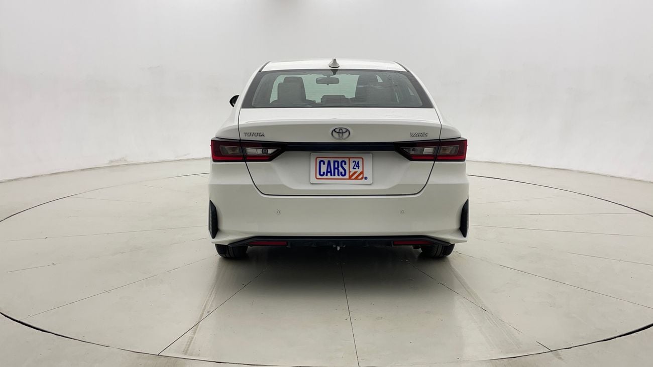 تويوتا يارس E 1.5 | بدون دفعة مقدمة | اختبار القيادة في المنزل