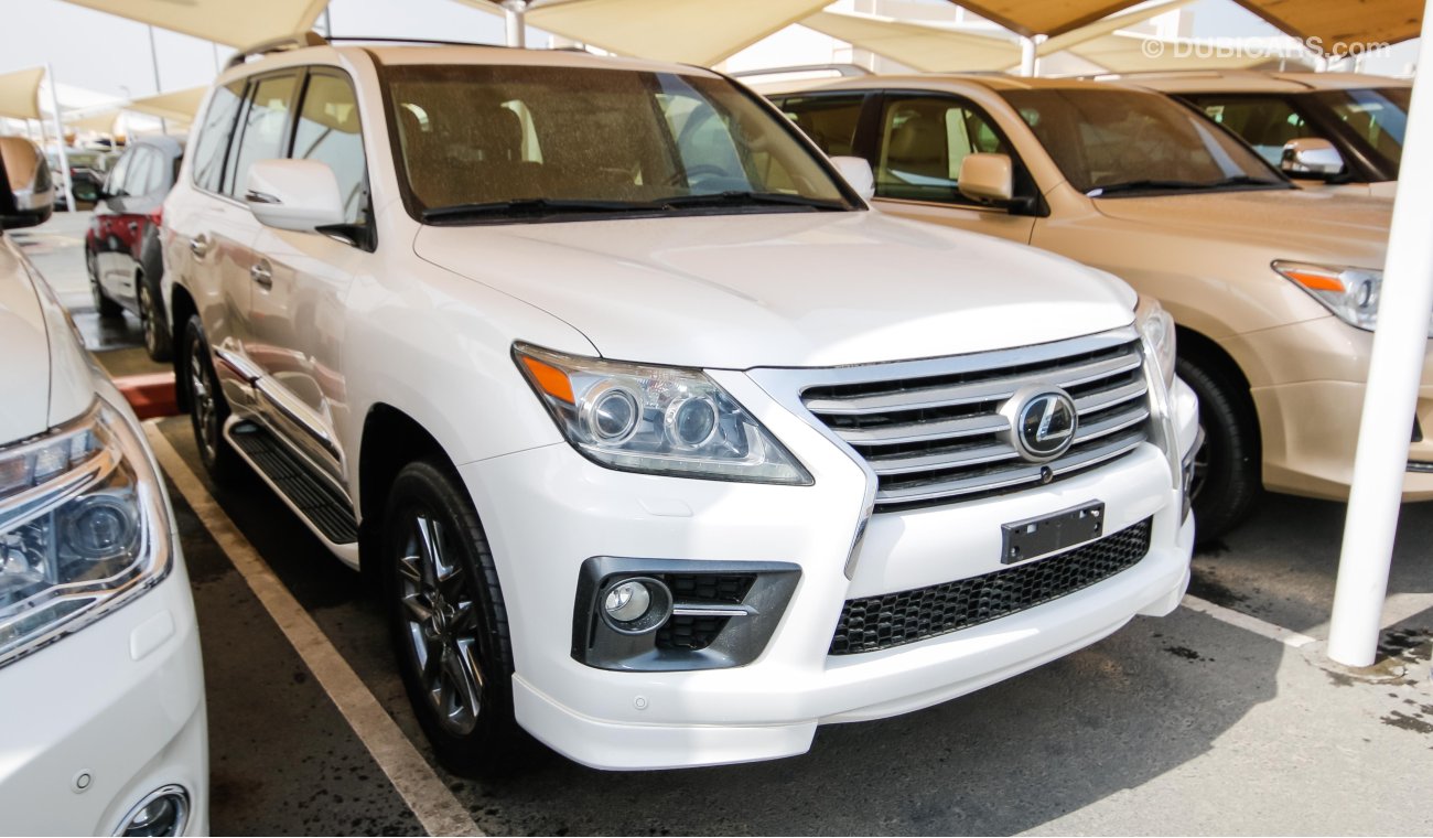 Lexus LX570