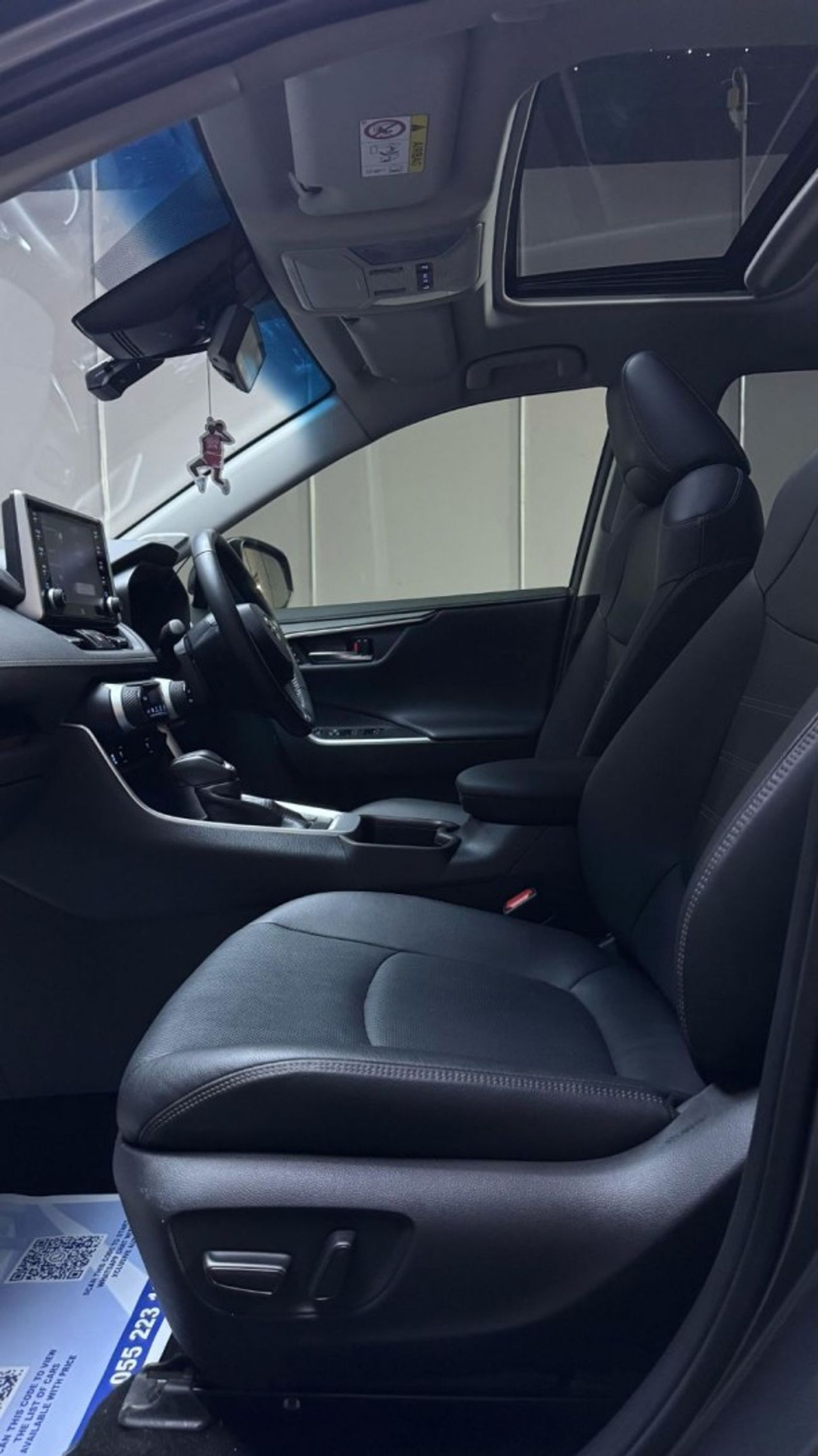 تويوتا راف ٤ HYBRID ,RIGHT HAND DRIVE FULL OPTION SUNROOF