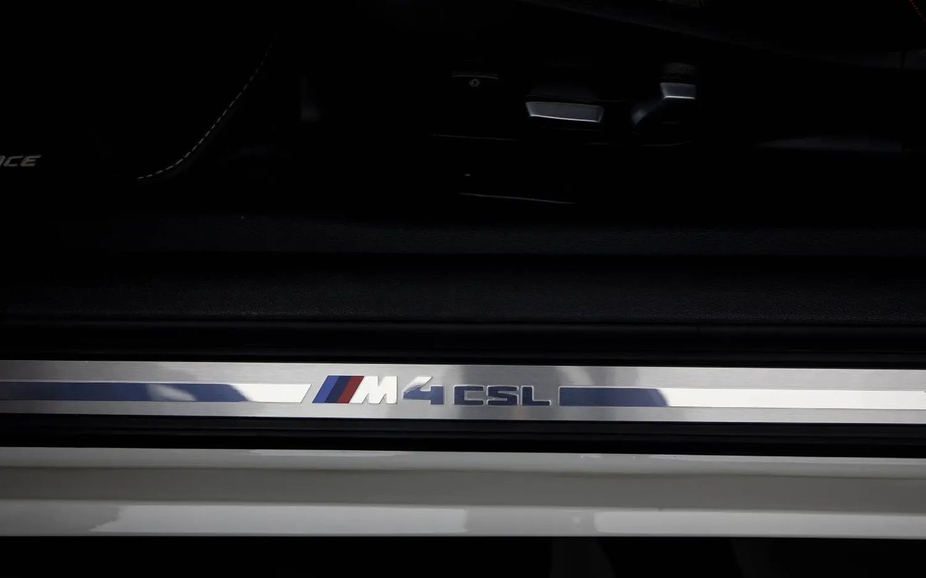 بي أم دبليو M4 CSL - GCC Spec - With Warranty