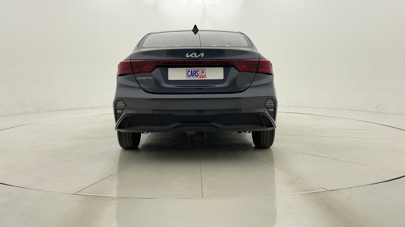 كيا سيراتو LX 1.6 | بدون دفعة مقدمة | اختبار القيادة في المنزل