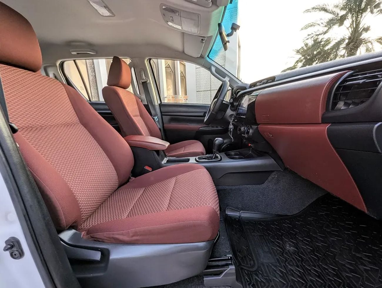 Toyota Hilux GL Diesel GCC Specs | 4x4 Pickup | Excellent Condition | Ready Work Adventure