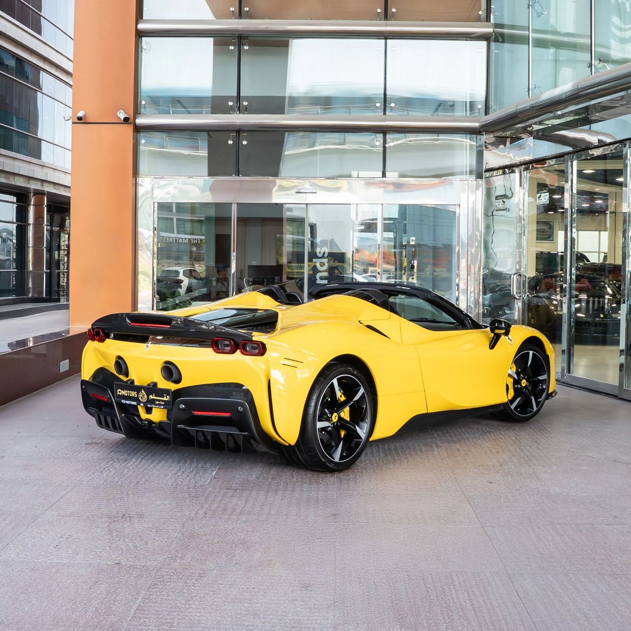 Ferrari SF90 Spider FERRARI SF90 SPIDER DONE ONLY 3000KM GCC WITH WARRANTY + SERVICE