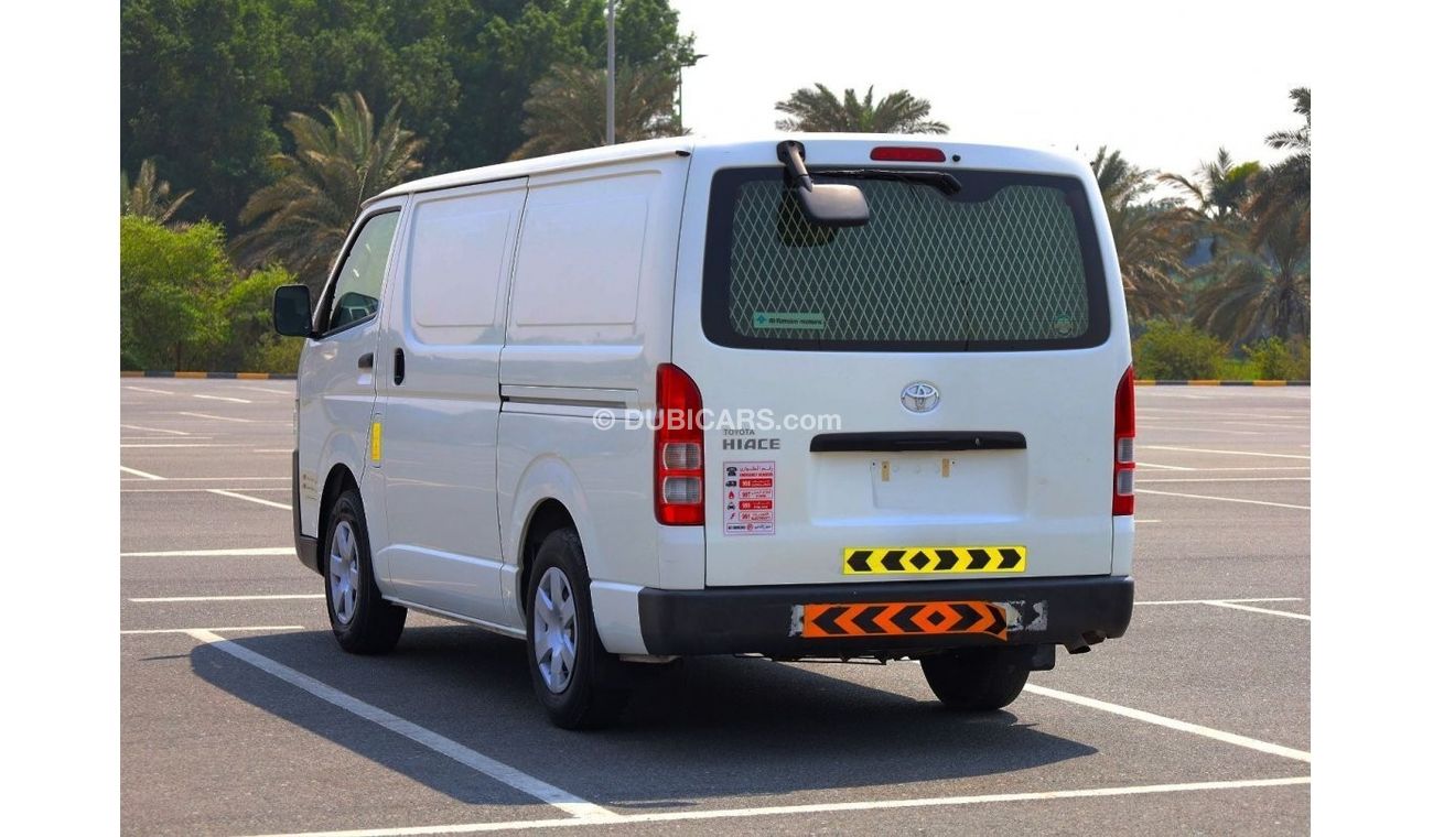 Toyota Hiace GL - Standard Roof Dry Delivery Van - Petrol - Manual Transmission | GCC Specs - Like New Condition