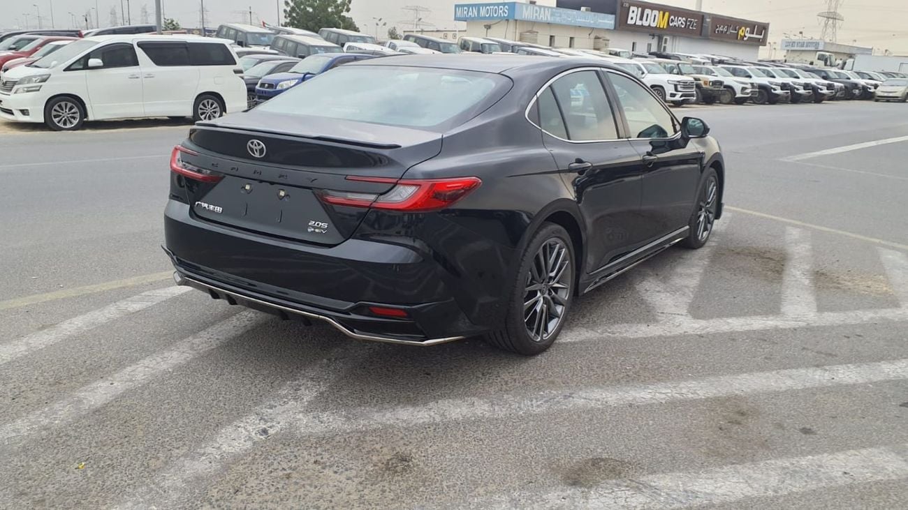 تويوتا كامري Intelligent Dual-Engine – 2.0L Hybrid – 2024