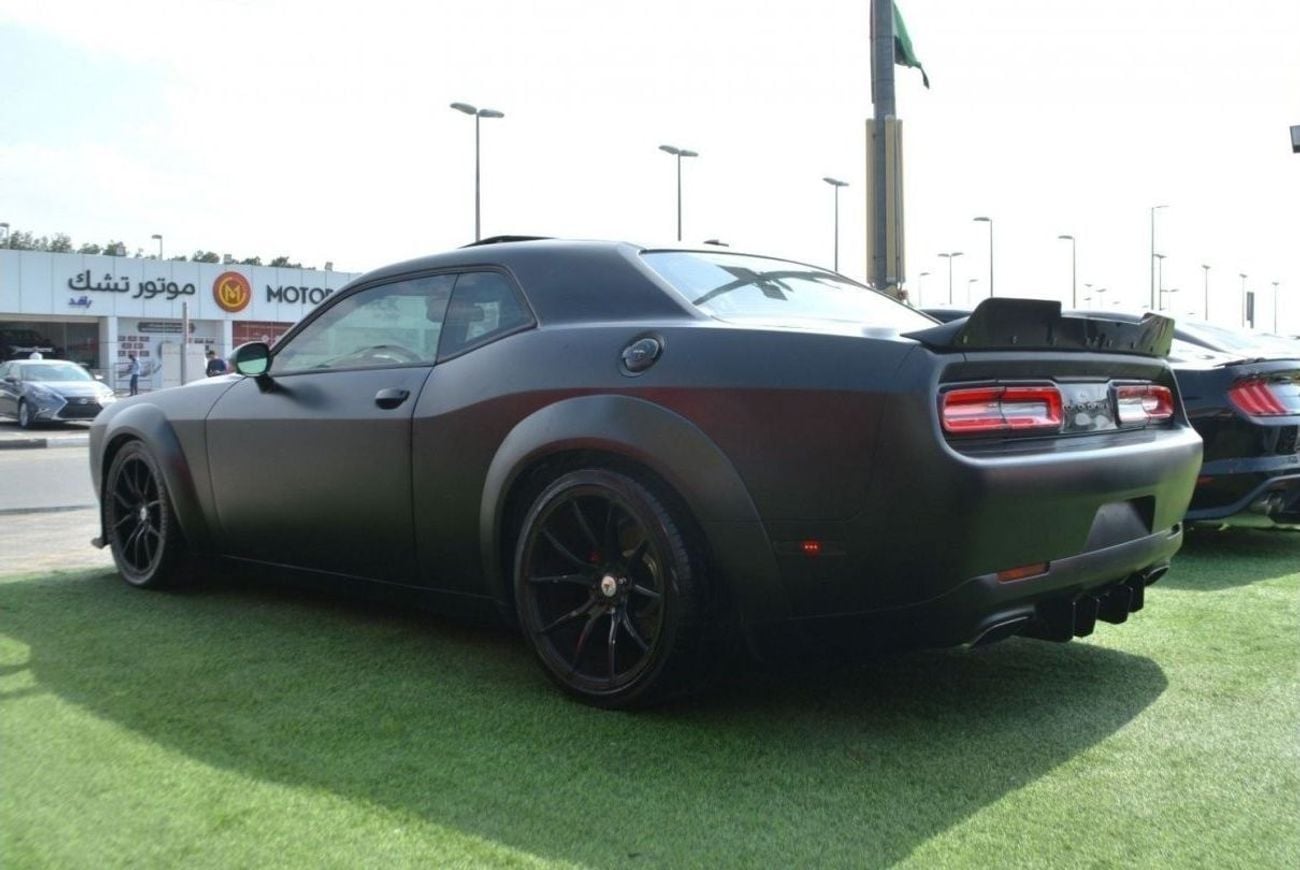 Dodge Challenger RT PLUS MAT BLACK-2020