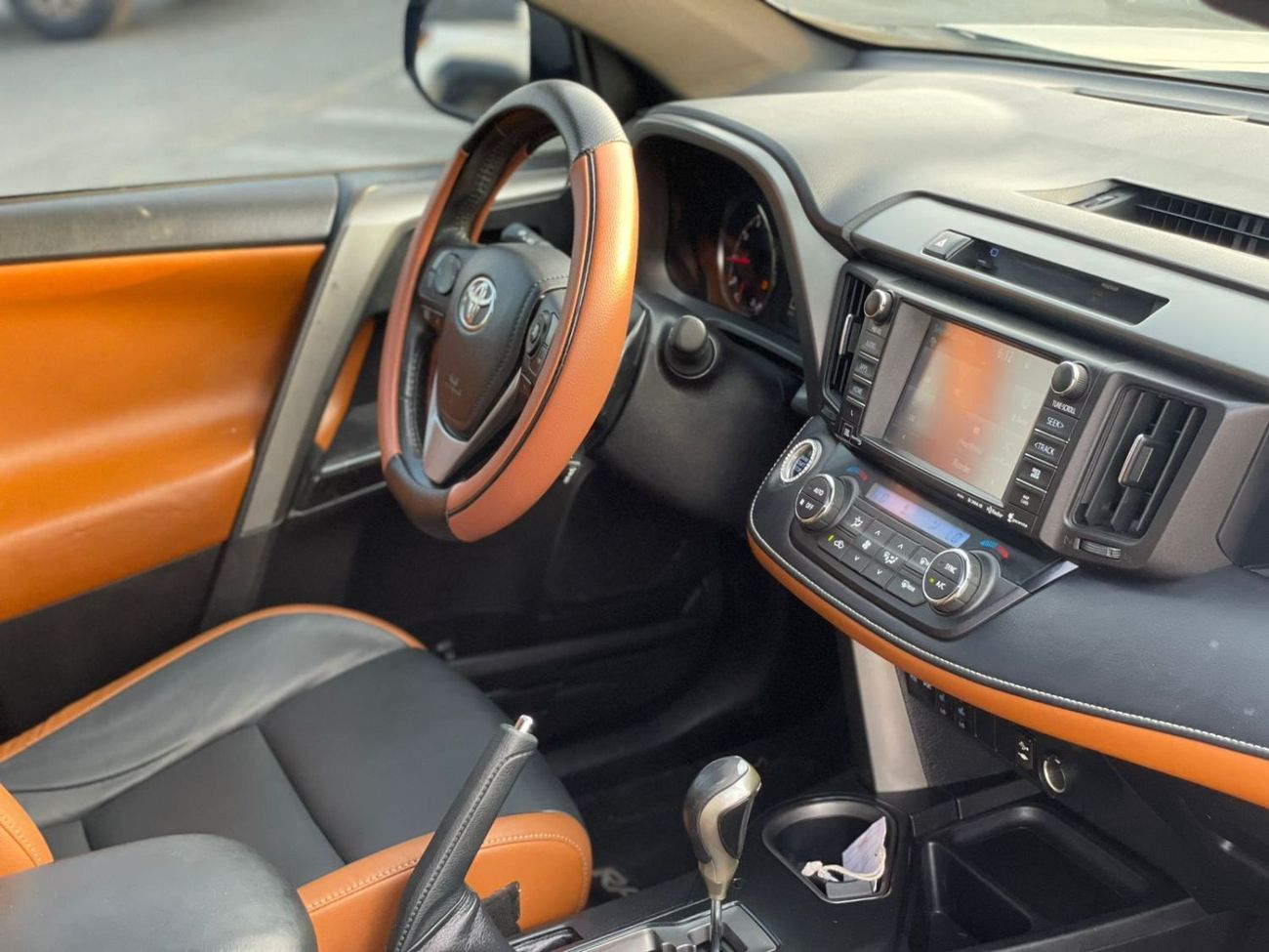 تويوتا راف ٤ 