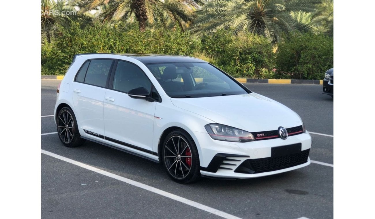 Volkswagen Golf GTI Gcc