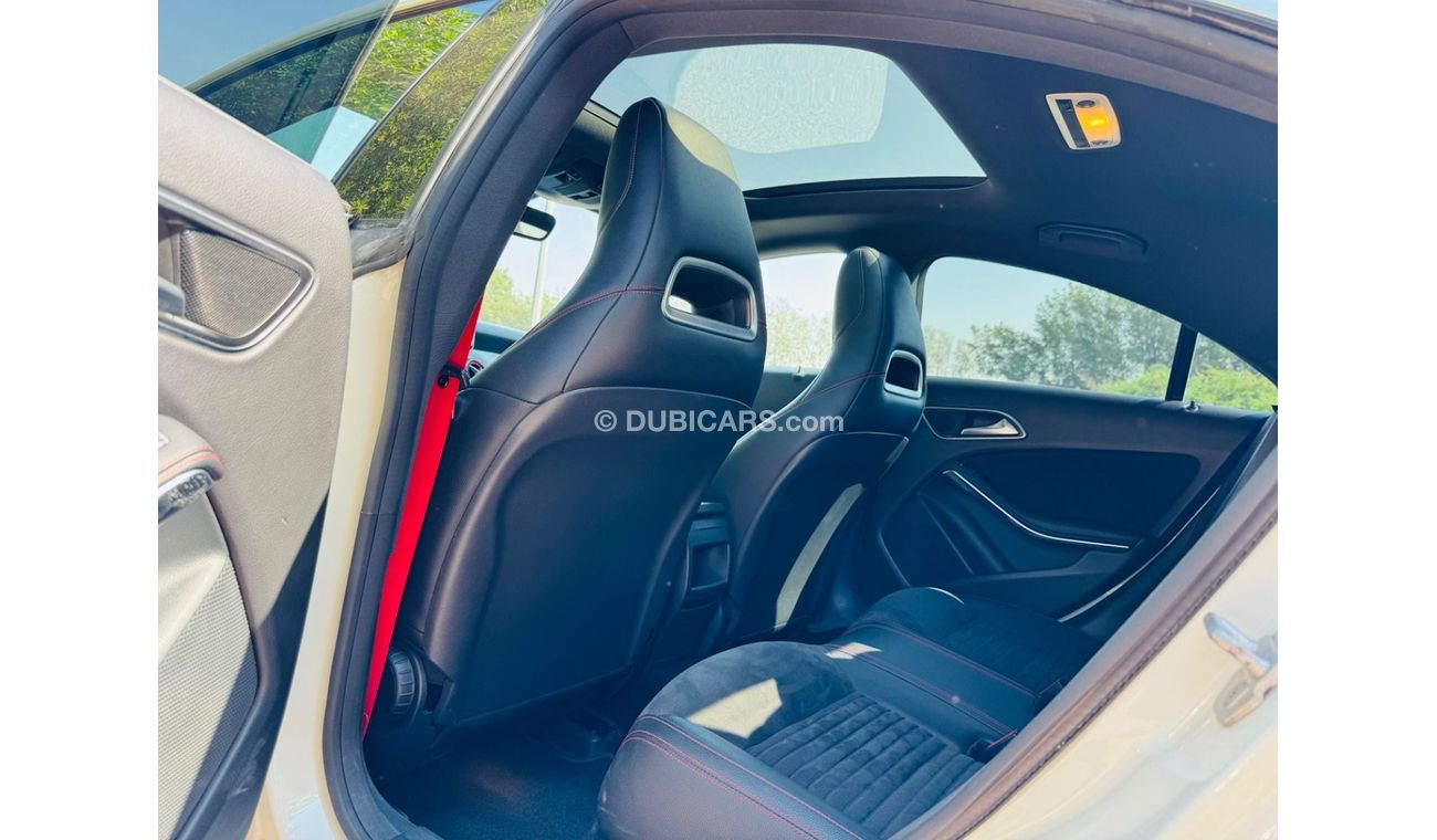 Mercedes-Benz CLA 250 Sport GCC ..One Year Warranty..Perfect Condition .. 2L .. AMG .