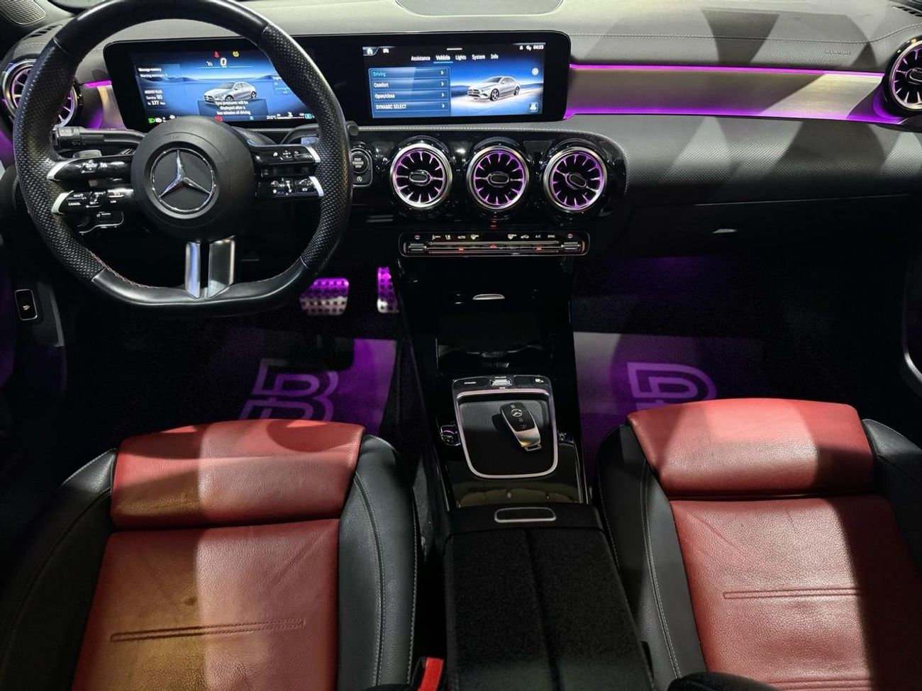 مرسيدس بنز A 200 Premium + 1.4L MERCEDES-BENZ A200 | GCC | 2023 | UNDER WARRANTY & SERVICES (GARGASH)