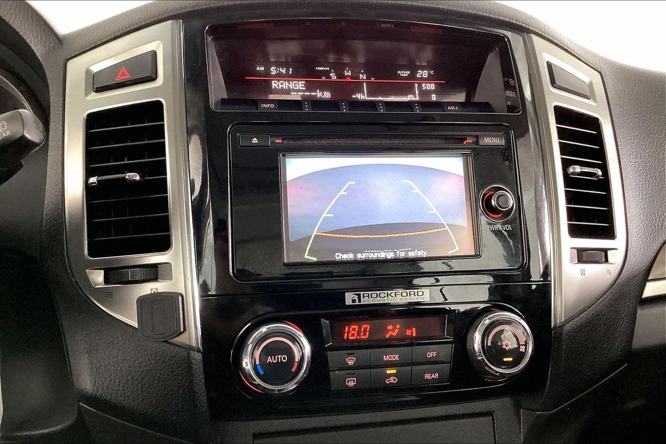 Mitsubishi Pajero GLS Highline | National Day Celebration | Guaranteed Warranty | 0 Down Payment