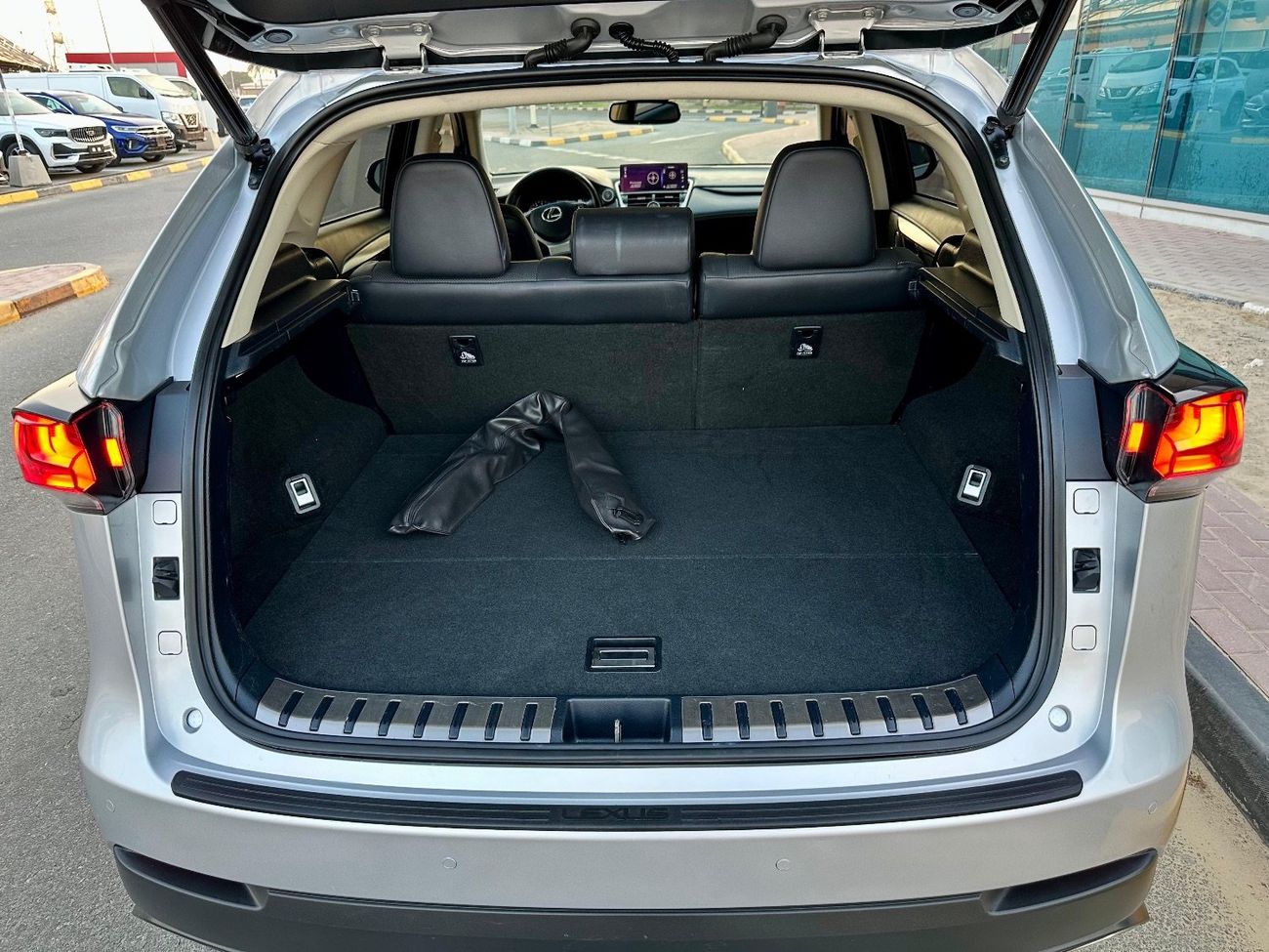 لكزس NX 300 Nx300 F sport