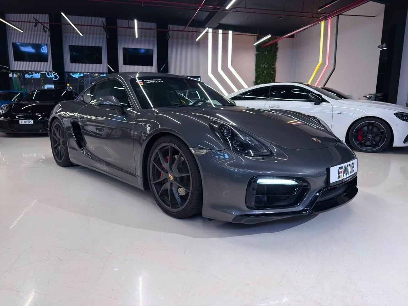 بورش كايمان GTS