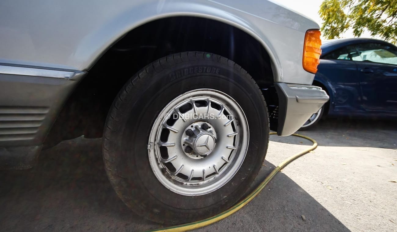 Mercedes-Benz 300 SD