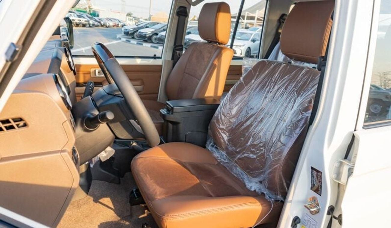 Toyota Land Cruiser 70 LC 76 2.8 DIESEL  AT