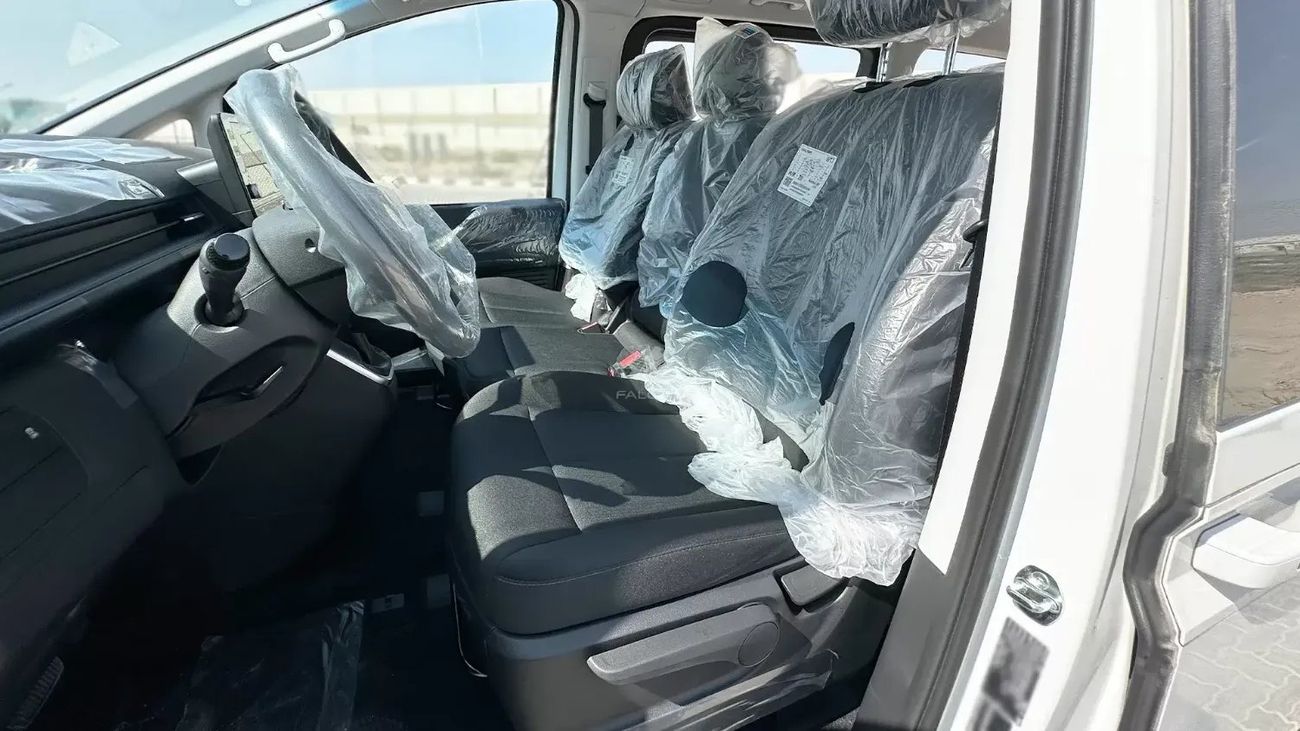 هيونداي ستاريا Hyundai Staria 3.5L 11 STR Premier AT 2026 • Petrol • Automatic