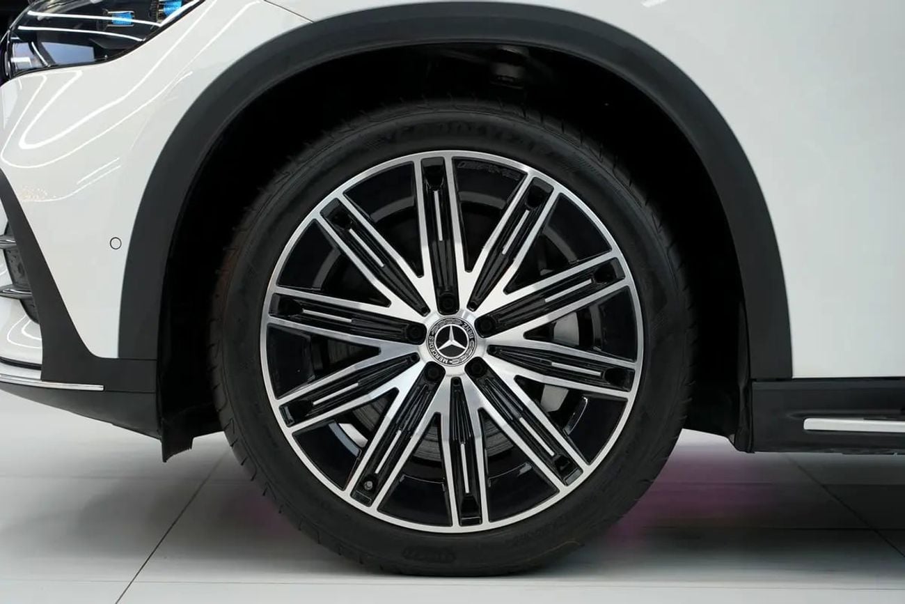 مرسيدس بنز EQE 350+ 350 | GCC 11k km | 5 Years Agency Warranty | 5 Years Service Contract