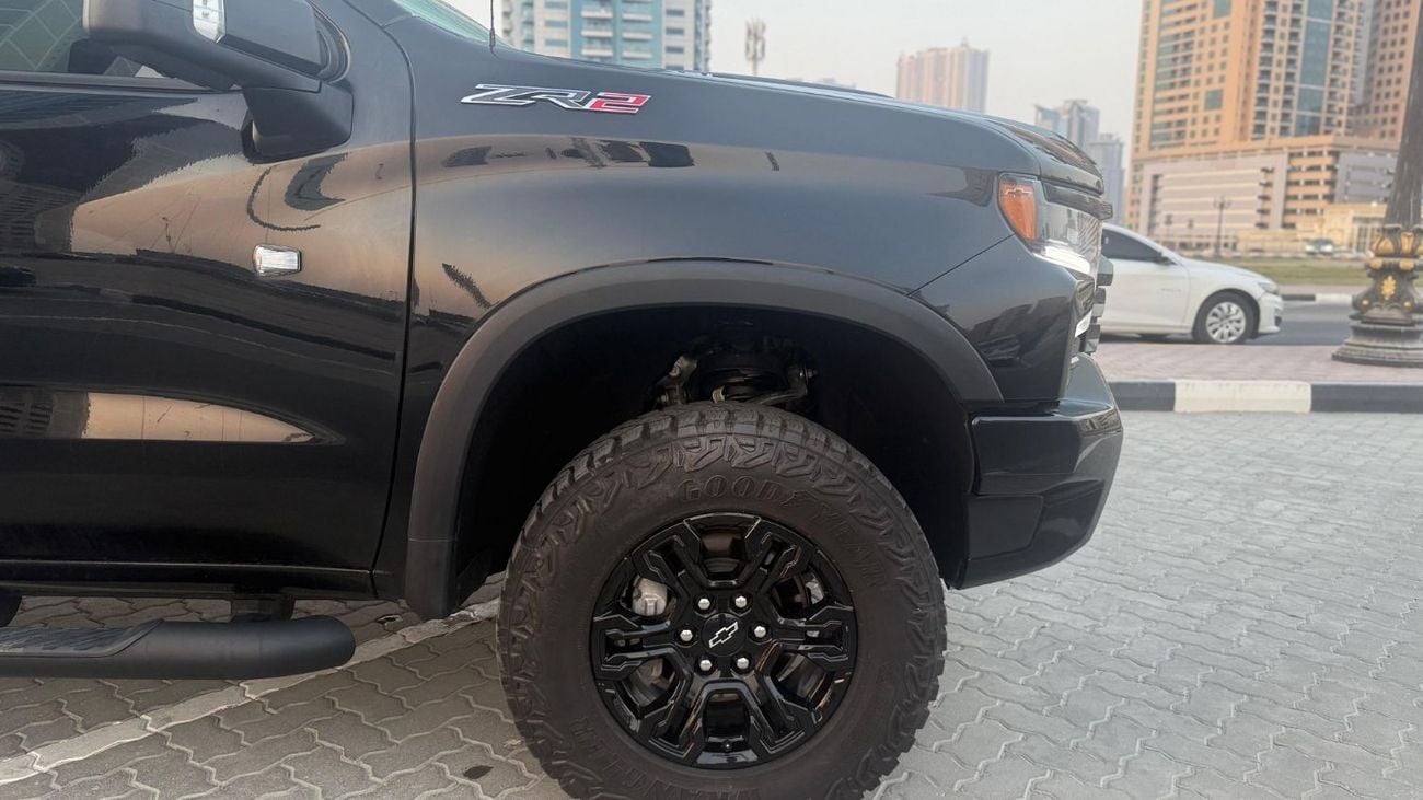 شيفروليه سيلفارادو 1500 CREW CAB ZR2