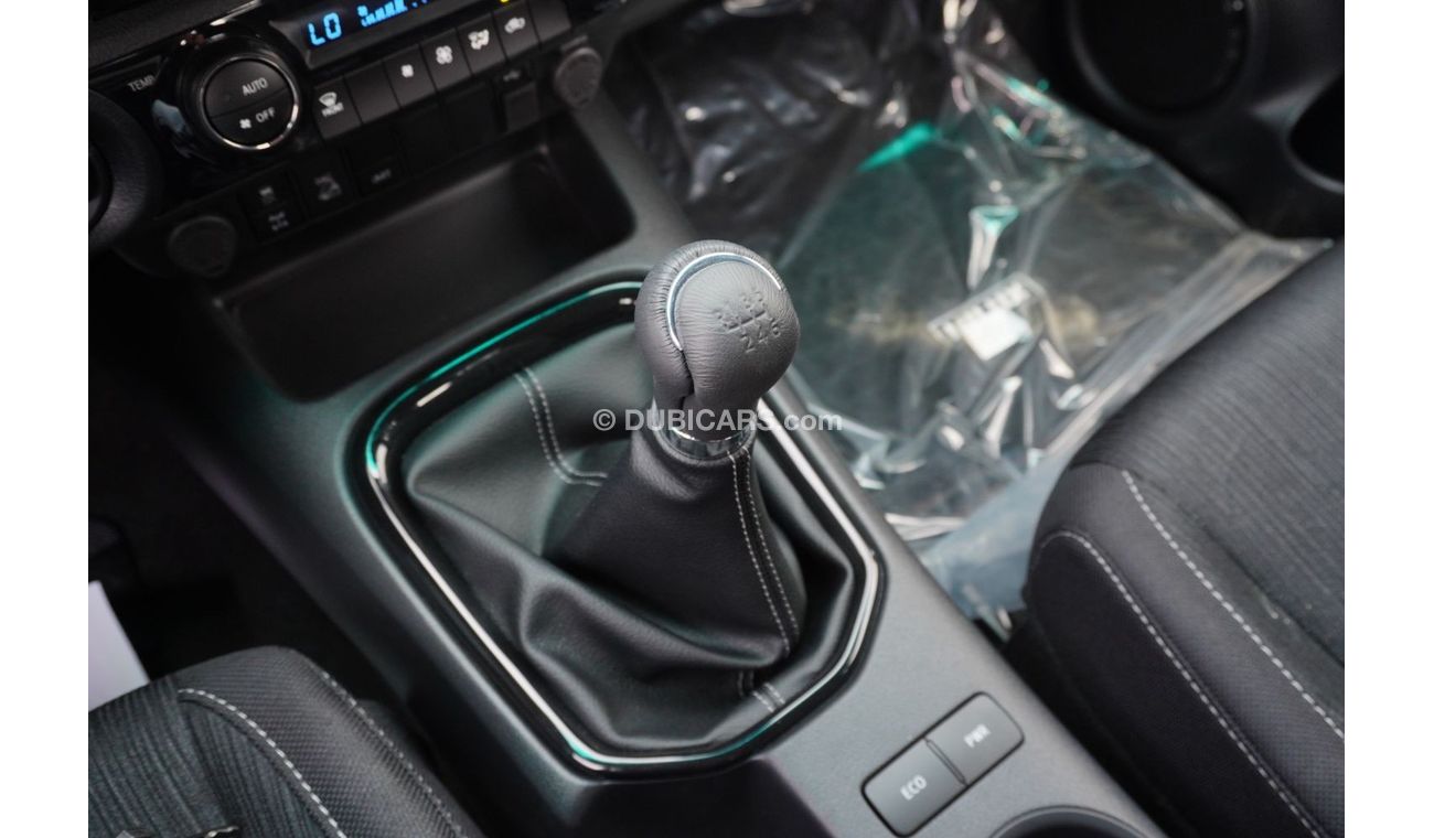 Toyota Hilux 2023 Toyota Hilux Adventure SR5 2.8L Diesel